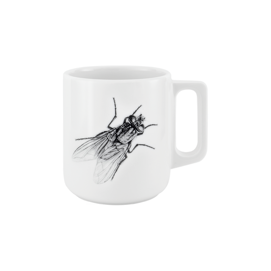 becher mit henkel . fliege .